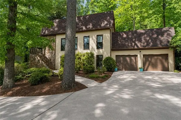 395 Nottingham Drive, Marietta, GA 30066