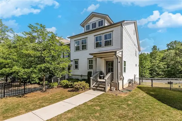 333 Vista Lane, Woodstock, GA 30189