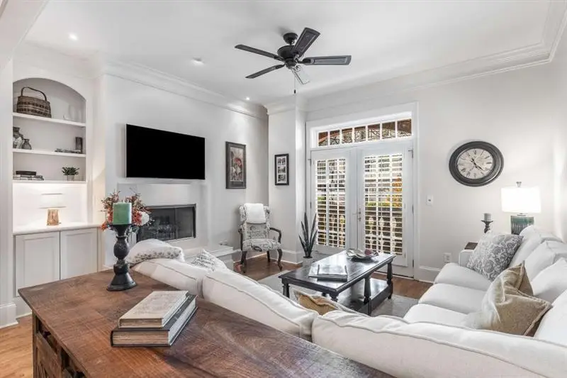 77 Peachtree Place Ne #101, Atlanta, GA 30309 - #3