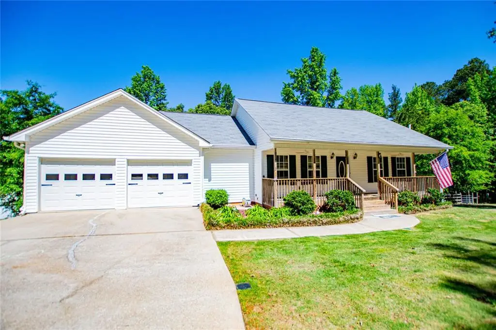 1475 N Flat Rock Road, Douglasville, GA 30134 - #1