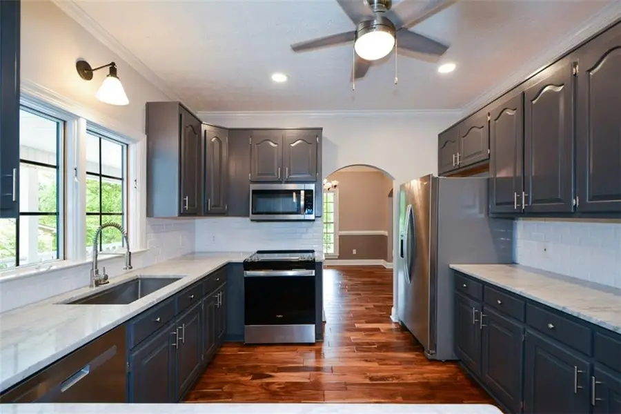 3426 Clarks Bridge Road, Gainesville, GA 30506 - #2