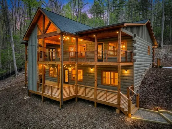 245 Moonstone Drive, Ellijay, GA 30540
