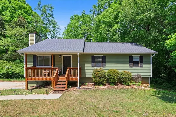 2271 Chestnut Place, Lithia Springs, GA 30122