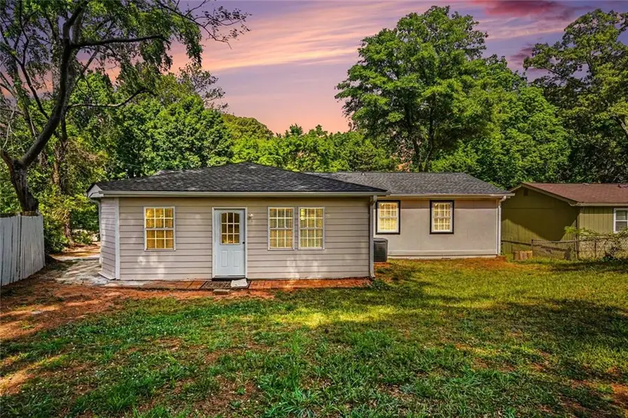 1236 Woodbridge Drive Ne, Conyers, GA 30012 - #2
