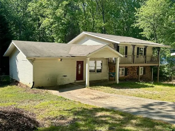 2925 Fran Mar Drive, Gainesville, GA 30506