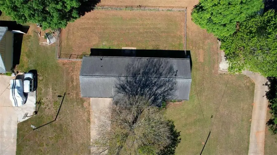 205 Lazy Hollow Ln, Covington, GA 30016 - #3