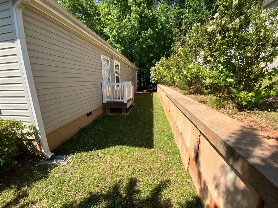 21 Hillandale Street, Newnan, GA 30263 - #3