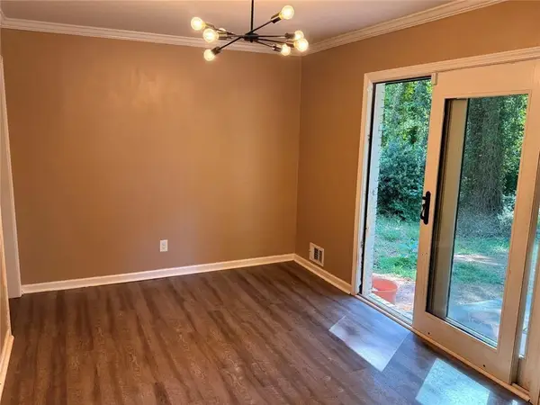 5626 Noblett Road Sw, Stone Mountain, GA 30087