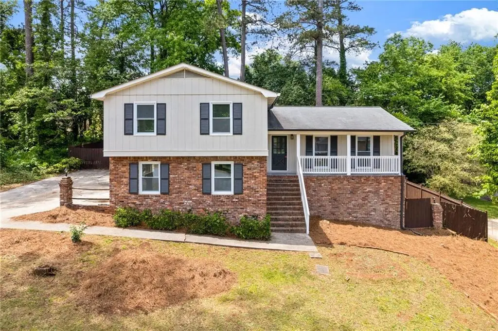 942 Hearthstone Drive, Stone Mountain, GA 30083 - #1