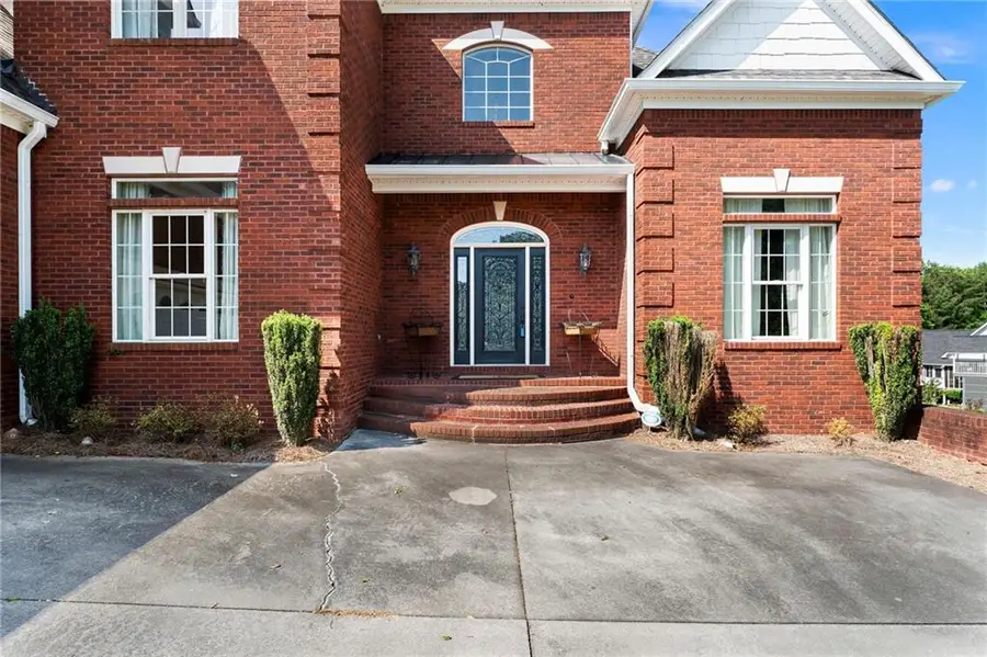 113 Vogel Street Ne, Calhoun, GA 30701 - #3