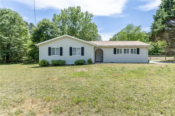 1597 Bennett Road, Grayson, GA 30017