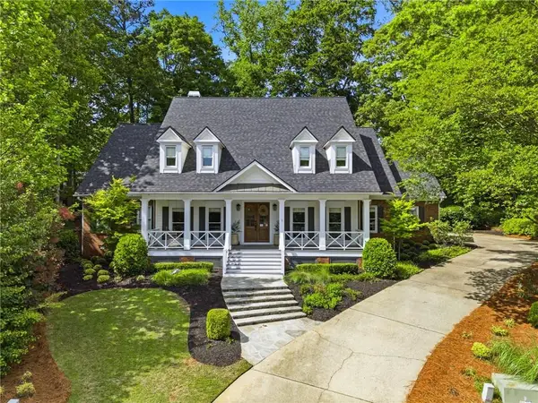 5055 Old Oak Trace, Roswell, GA 30075