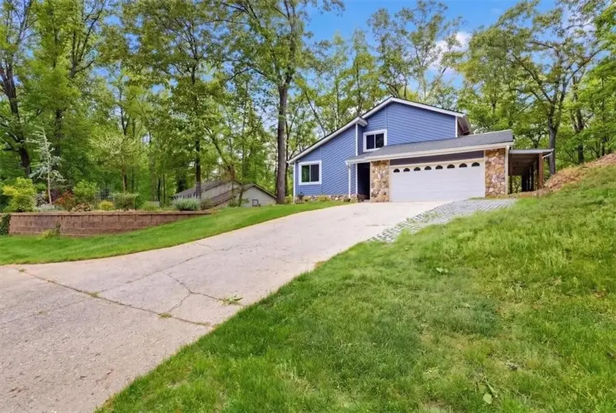 9485 Martin Road, Roswell, GA 30076 - #2