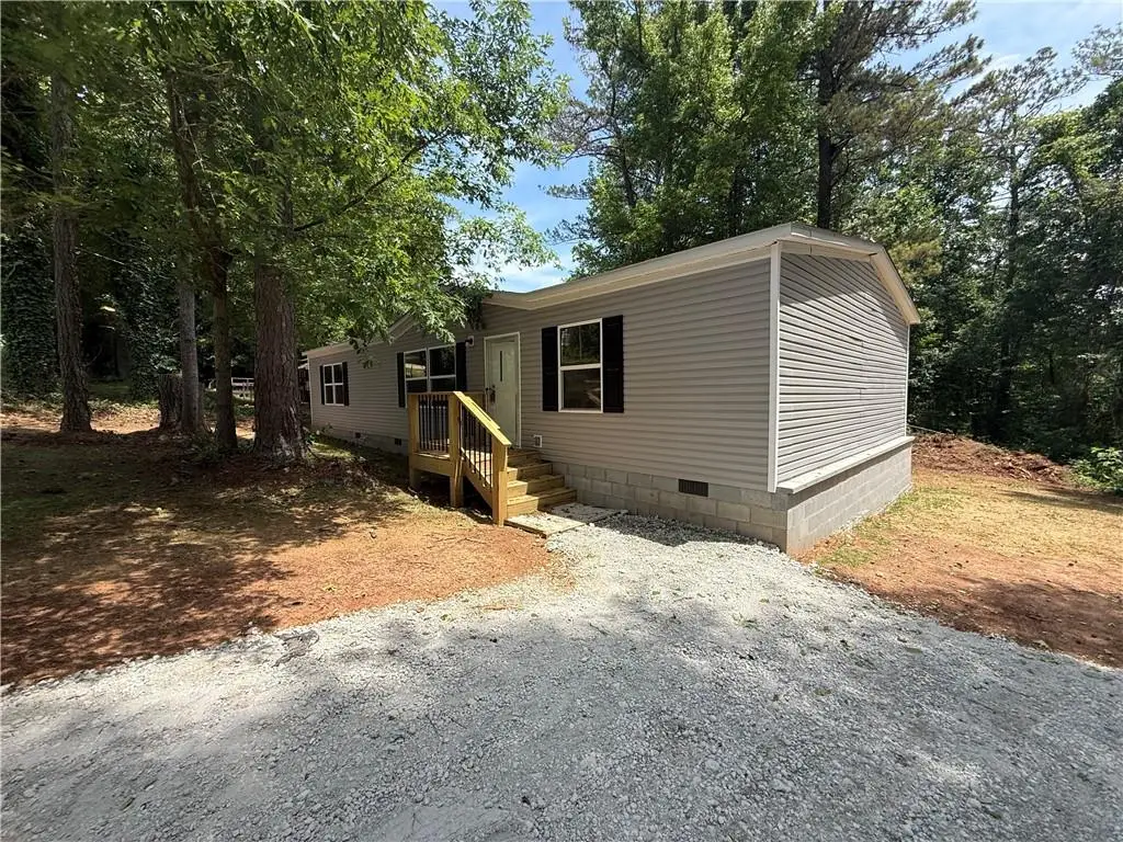 166 Evergreen Dr, Villa Rica, GA 30180 - #1