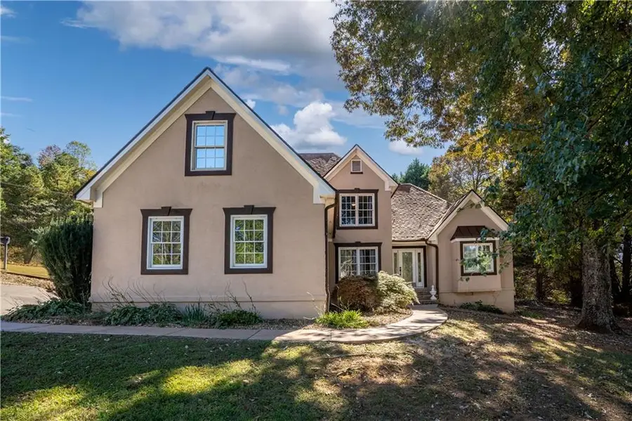 5126 Cash Road, Flowery Branch, GA 30542 - #2