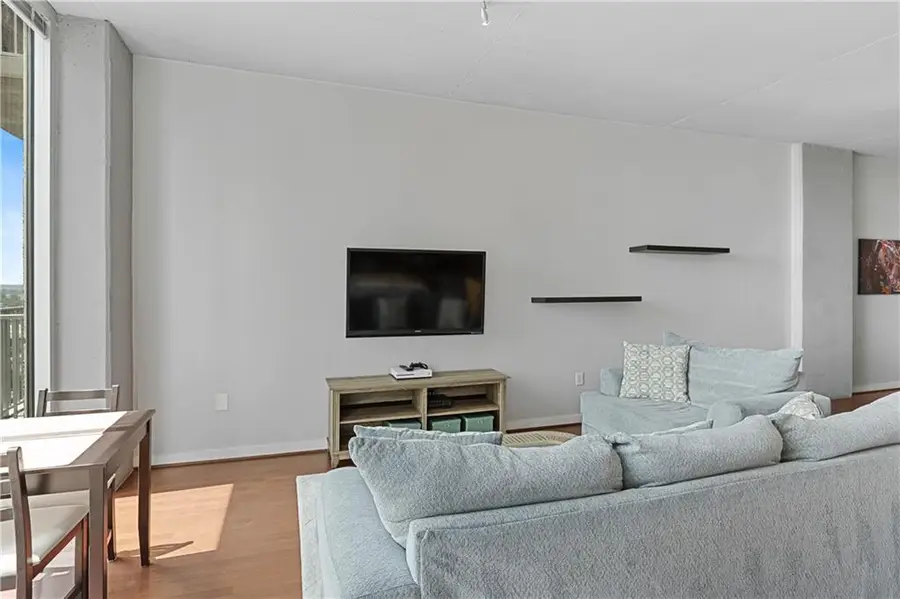 361 17th Street Nw #2115, Atlanta, GA 30363 - #3