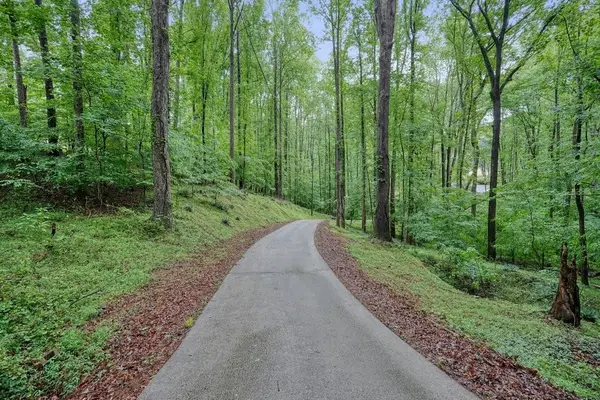 219 Oak Forest Drive, Canton, GA 30115