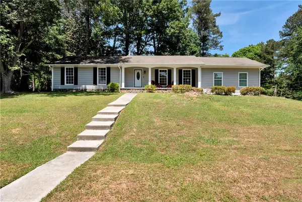 1847 Oak Ridge Lane, Lawrenceville, GA 30044