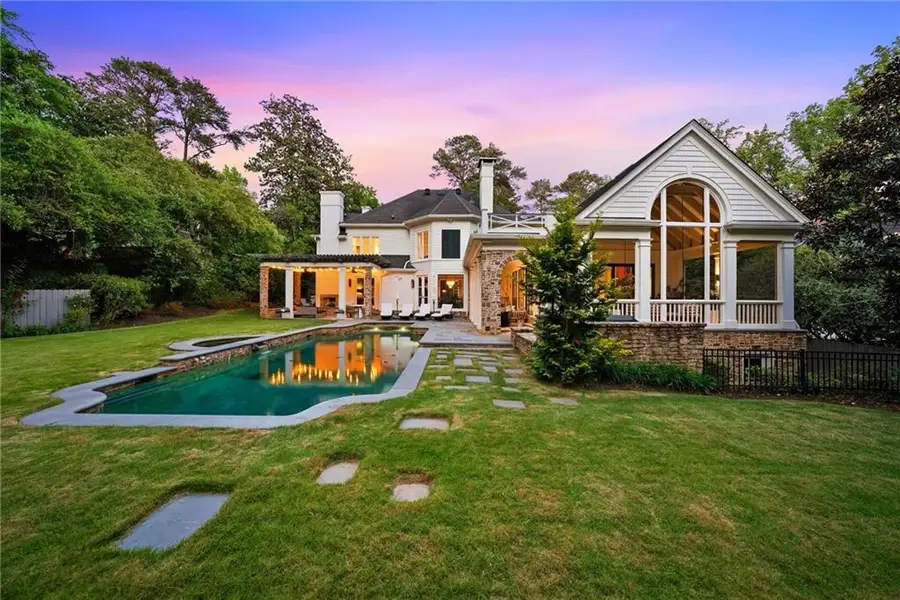 2820 Normandy Drive Nw, Atlanta, GA 30305 - #2