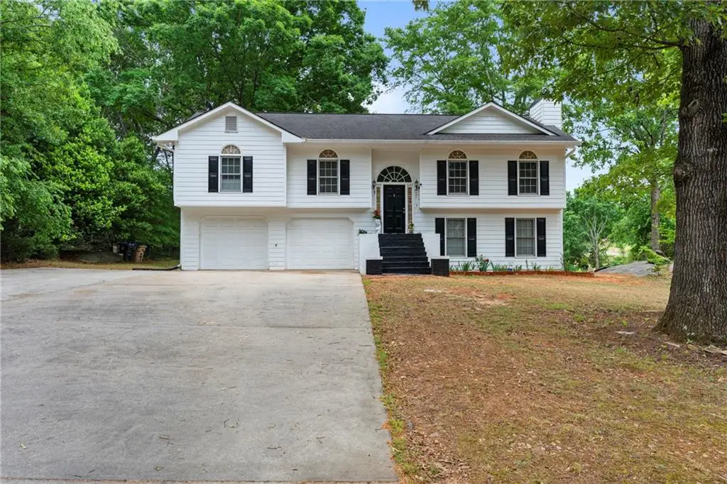 143 Stoneview Drive, Hoschton, GA 30548 - #1