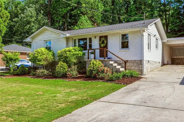 886 Scott Circle, Decatur, GA 30033