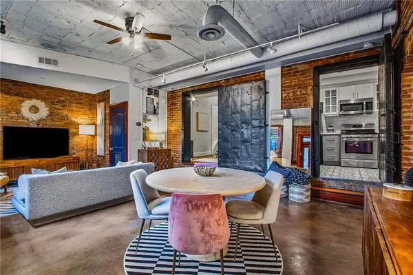 908 Juniper Street Ne #4, Atlanta, GA 30309