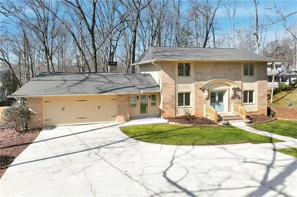 3504 Edgewood Circle, Gainesville, GA 30506