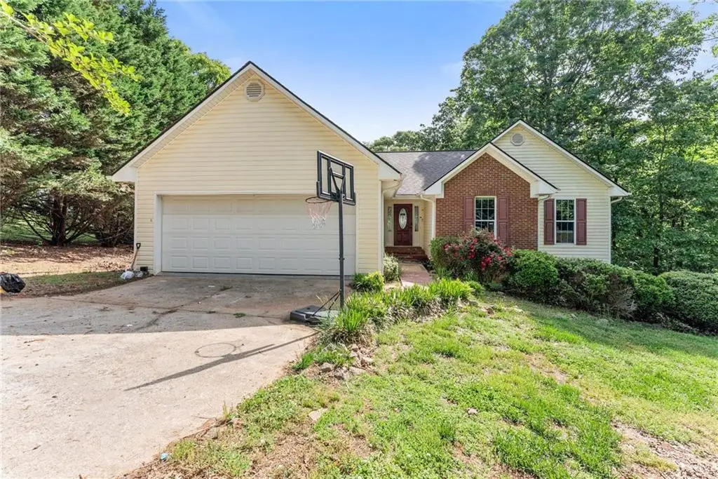 413 Rolling Meadows Drive, Cleveland, GA 30528 - #1