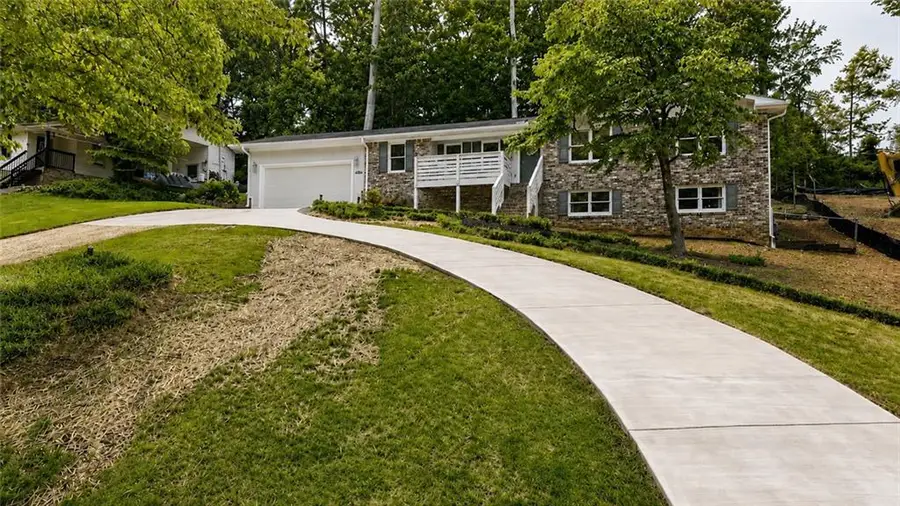 4304 Lindsey Way Ne, Roswell, GA 30075 - #2