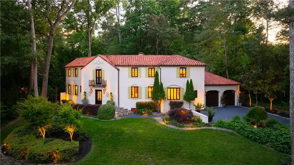 1598 W Sussex Road Nw, Atlanta, GA 30306 - #1