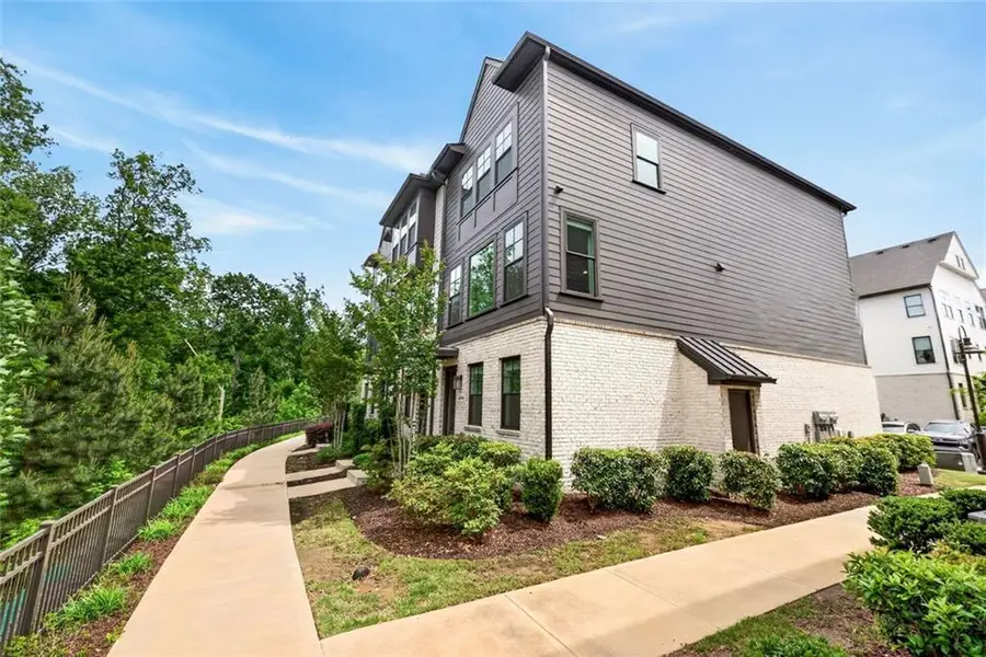 6589 Beacon Drive, Sandy Springs, GA 30328 - #3