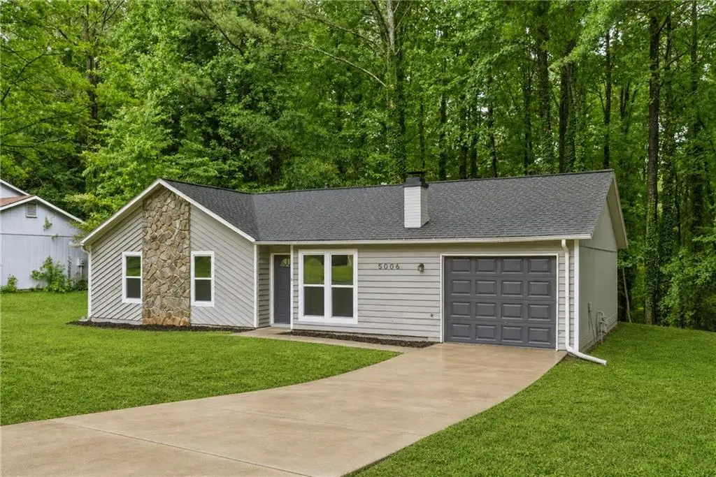 5006 Galbraith Circle, Stone Mountain, GA 30088 - #1