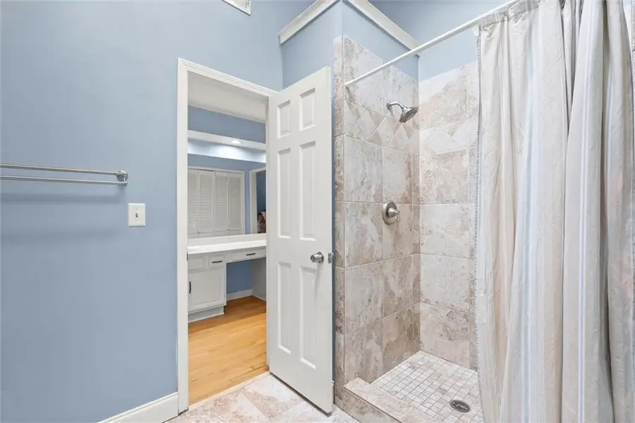 4165 Westchester Crossing Ne, Roswell, GA 30075 - #3