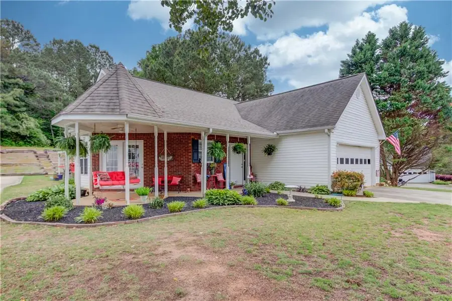 302 Greenleaf Court, Loganville, GA 30052 - #2