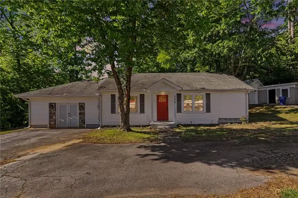 234 E Memorial Drive, Dallas, GA 30132