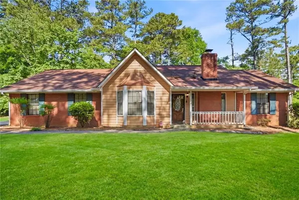 579 Scarborough Road, Ellenwood, GA 30294