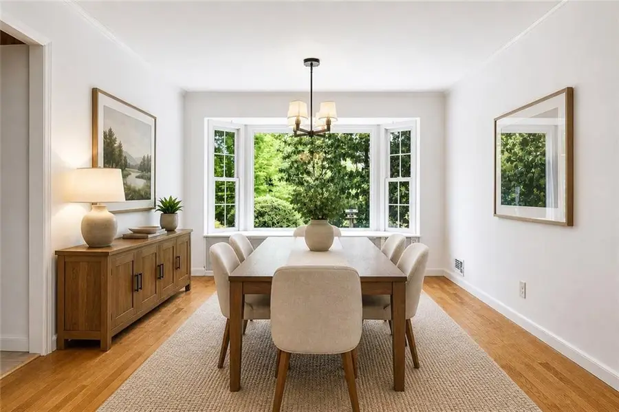 4550 Runnemede Road Nw, Atlanta, GA 30327 - #3