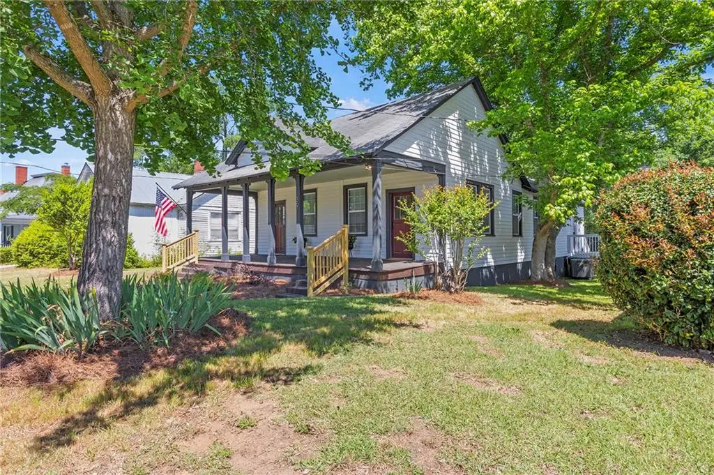 39 N Broad Street, Porterdale, GA 30014 - #1