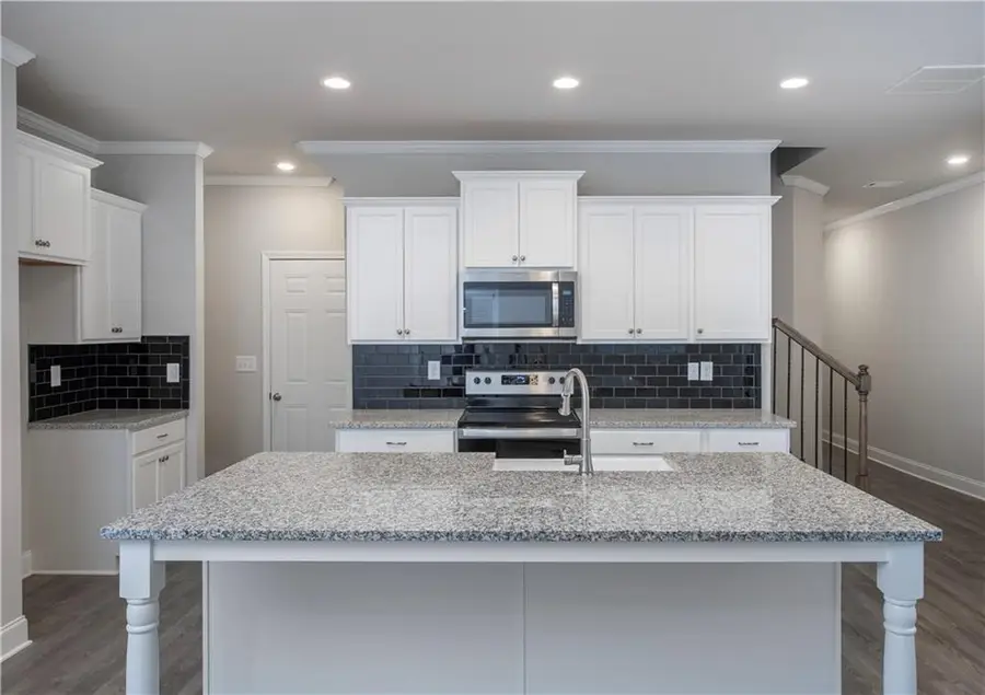 5522 Leyland Drive, Flowery Branch, GA 30542 - #2
