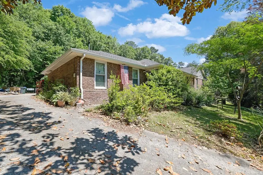 650 Riverside Road, Roswell, GA 30075 - #1