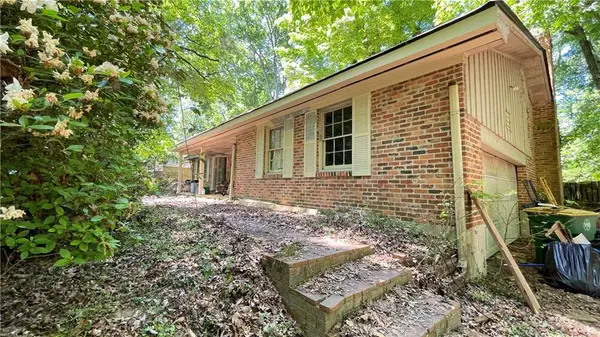 200 Riverside Drive, Athens, GA 30606