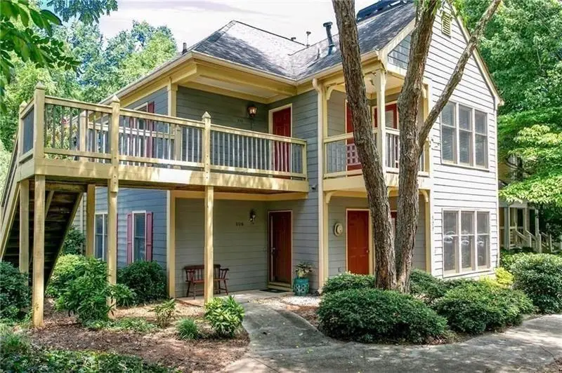 511 Abingdon Way, Sandy Springs, GA 30328 - #2