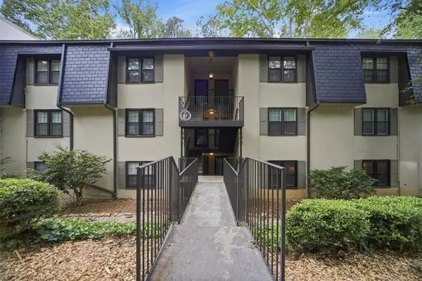 32 Arpege Way Nw #32, Atlanta, GA 30327