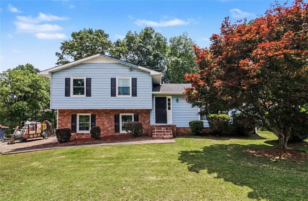 5913 Old Forrest Way, Douglasville, GA 30135 - #1