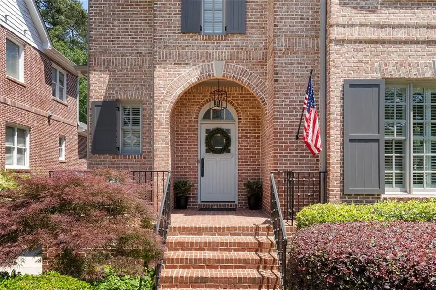2445 Oostanaula Drive Ne, Brookhaven, GA 30319 - #2