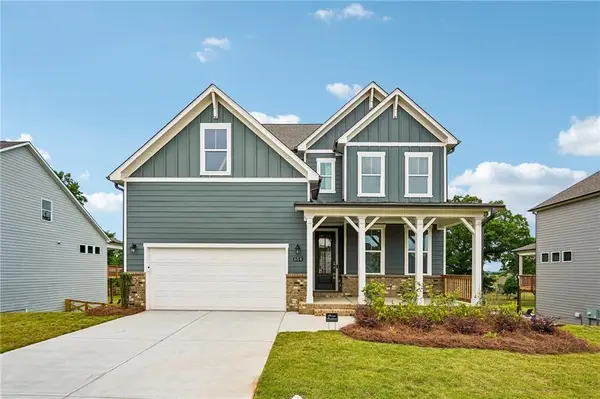 654 Grand Wehunt Drive, Hoschton, GA 30584