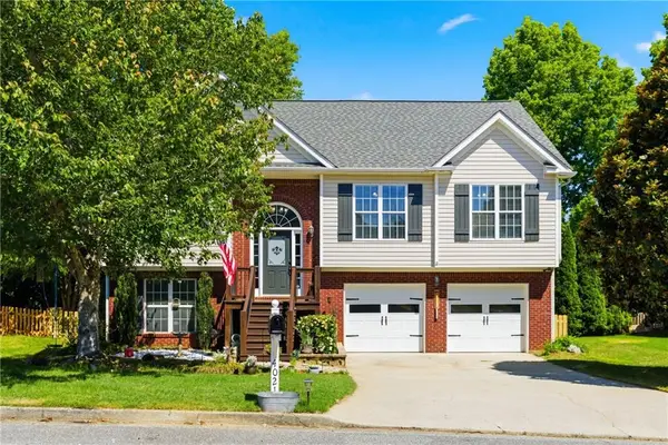 4021 Mcdowell Drive, Acworth, GA 30101