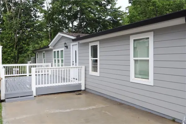 5973 Lights Ferry Road, Flowery Branch, GA 30542