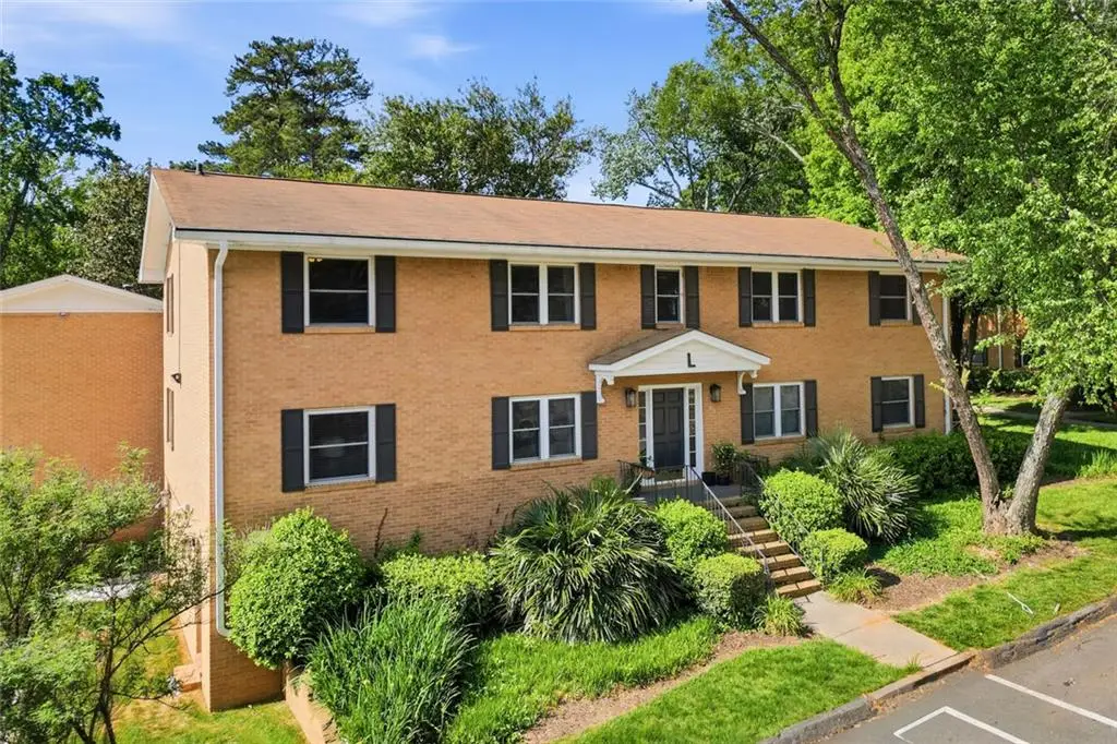 3510 Roswell Road Nw #L-4, Atlanta, GA 30305 - #1