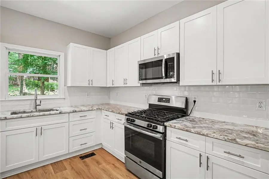 141 Hunting Creek Drive, Marietta, GA 30068 - #3